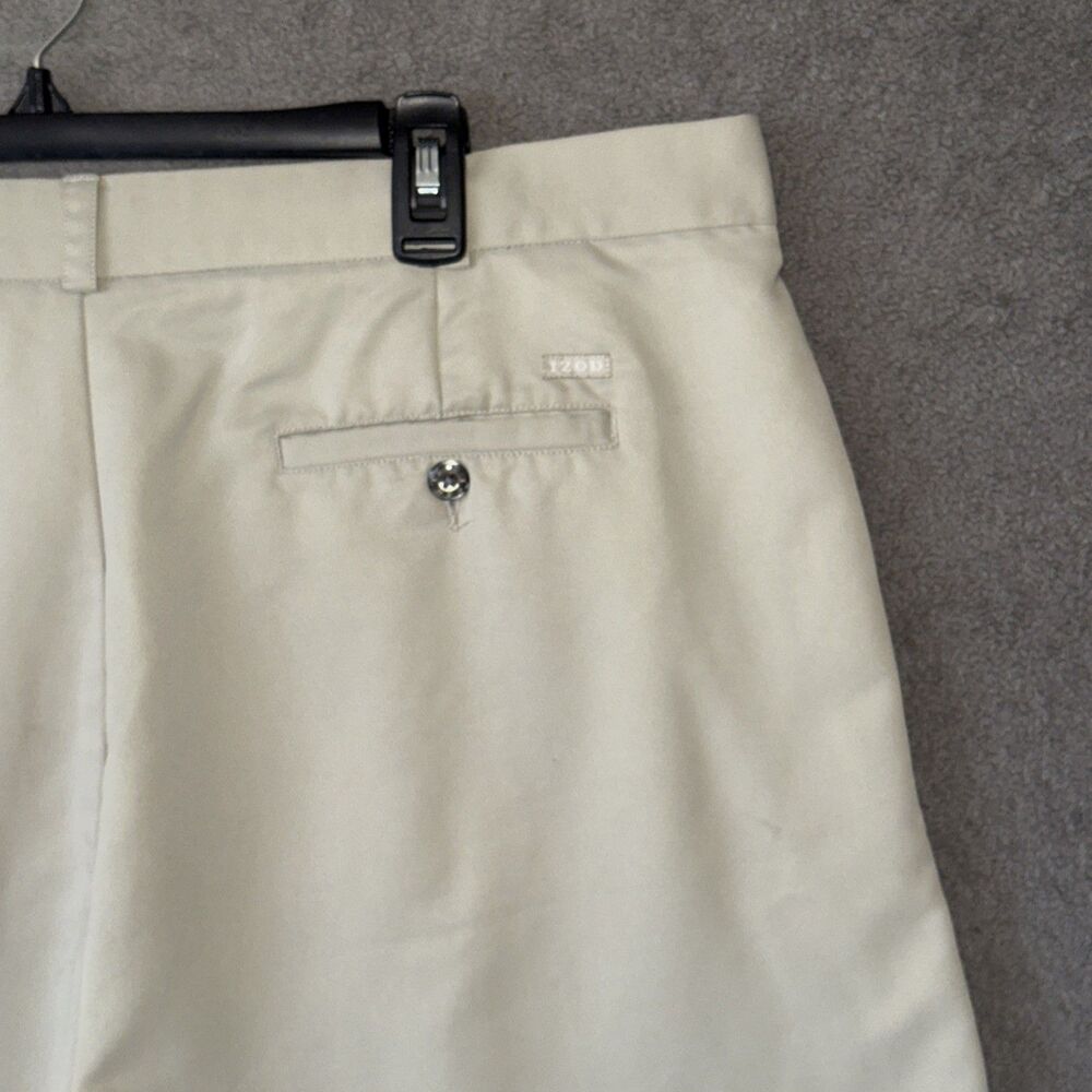 Men’s Shorts Lot Size 40 Haggar Navy Flat Front & IZOD Khaki Pleated 8.5" Inseam - Picture 10 of 12